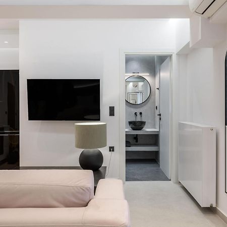Loom Suite Downtown Атина Екстериор снимка