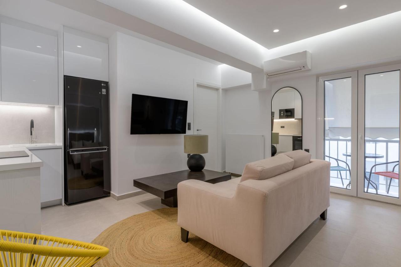 Loom Suite Downtown Атина Екстериор снимка